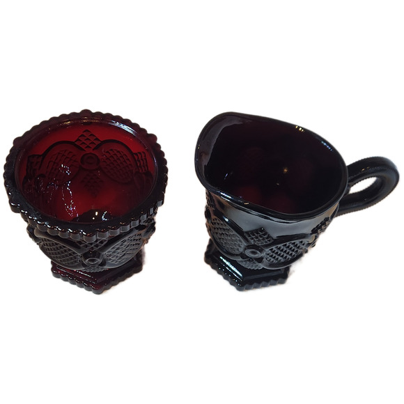 Vintage Avon Cape Cod 1876 Ruby Red Glass Sugar and Creamer Dish Set - Picture 2 of 5